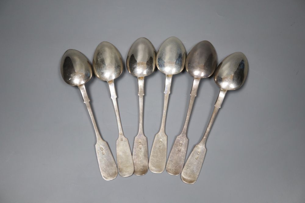 A set of six early 20th century Russian 84 zolotnik fiddle pattern table spoons, 20.8cm, 11.5oz.